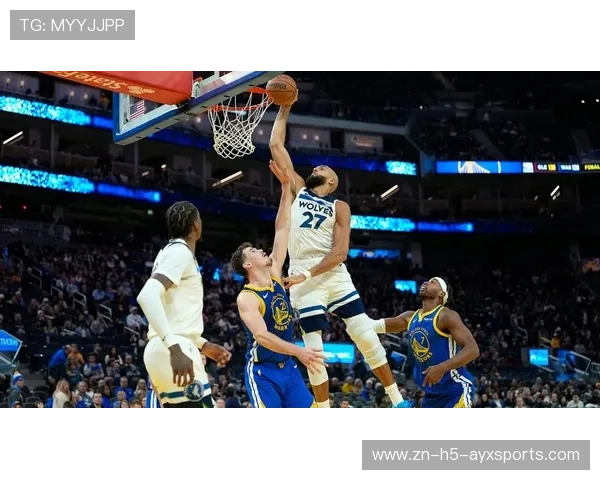 NBA莫兰特腾空暴扣，全场尖叫！震撼瞬间成就篮球传奇